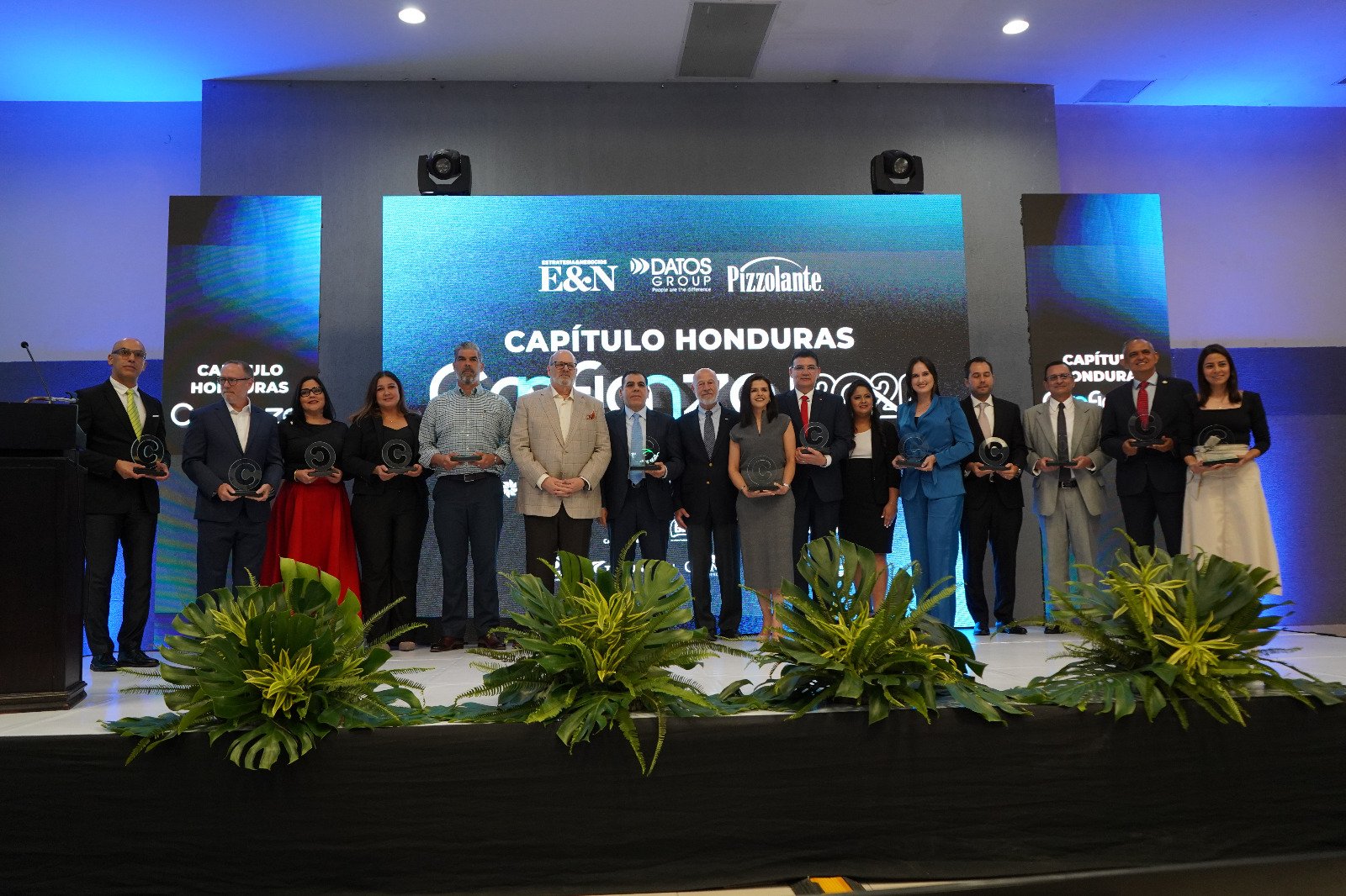 Grupo Financiero Atlántida recibe el sello Triple Confianza